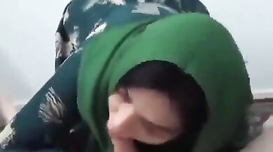 Pak Local Woman Sexy Deepthroat Maulana Mms