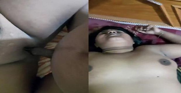 Mature village wife big boobs show viral